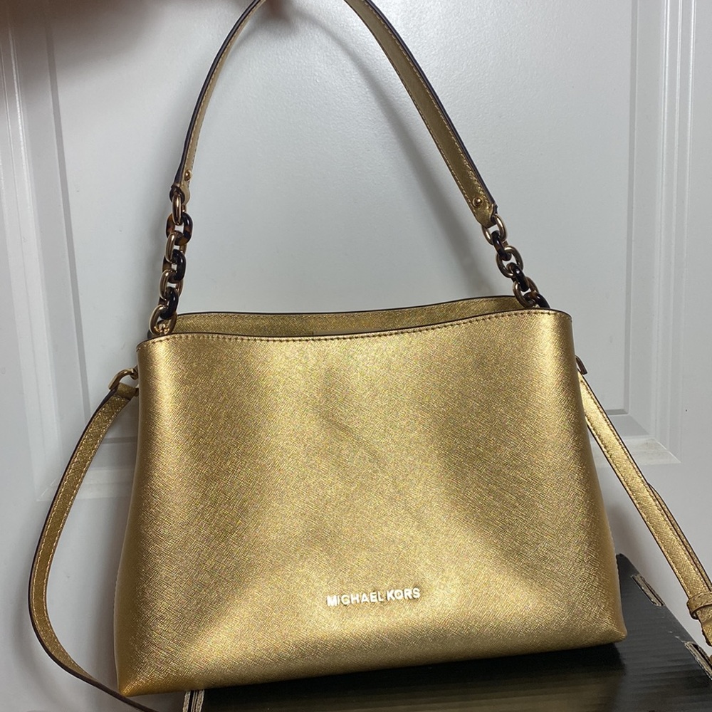Michael Kors Satchel leather Gold tone